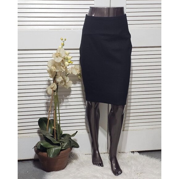 SPANX Dresses & Skirts - Spanx Women’s The Perfect Black Pencil Skirt Ponte Stretch  Size Medium 2886